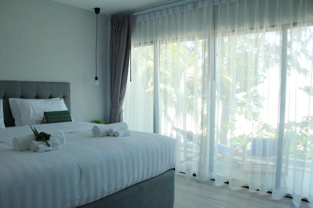 Thai Kamala Beach Front Phuket Exterior photo